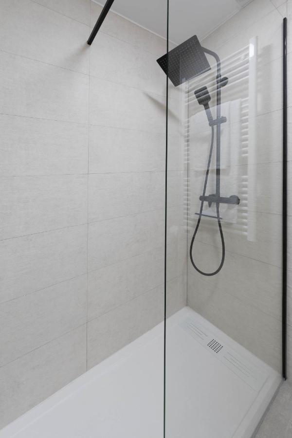 Garden Fisterra - Jacuzzi, Jardin Privado Y Vista Mar Apartment Luaran gambar